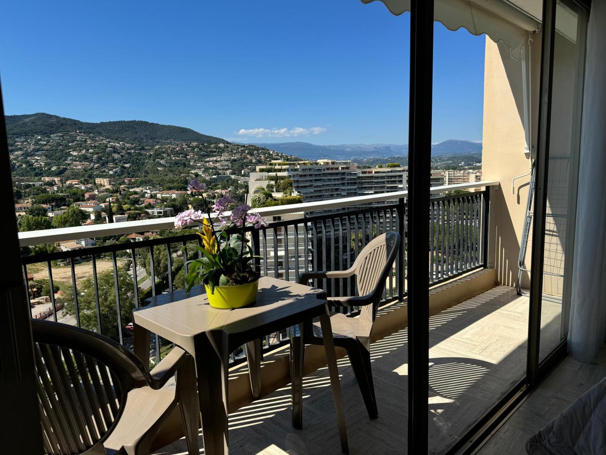 My Resid Appart Cannes Vue Marina Et Vue Montagne Mandelieu-La Napoule Exterior photo