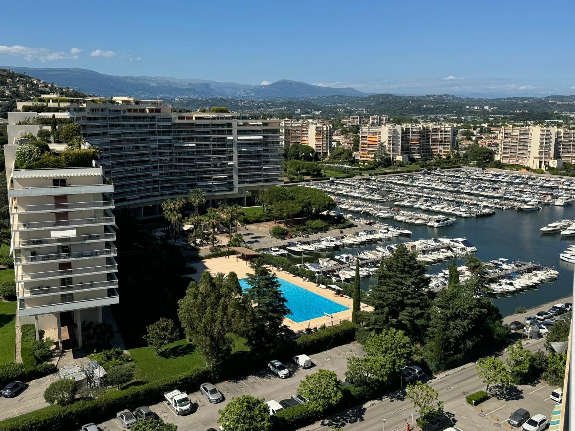 My Resid Appart Cannes Vue Marina Et Vue Montagne Mandelieu-La Napoule Exterior photo