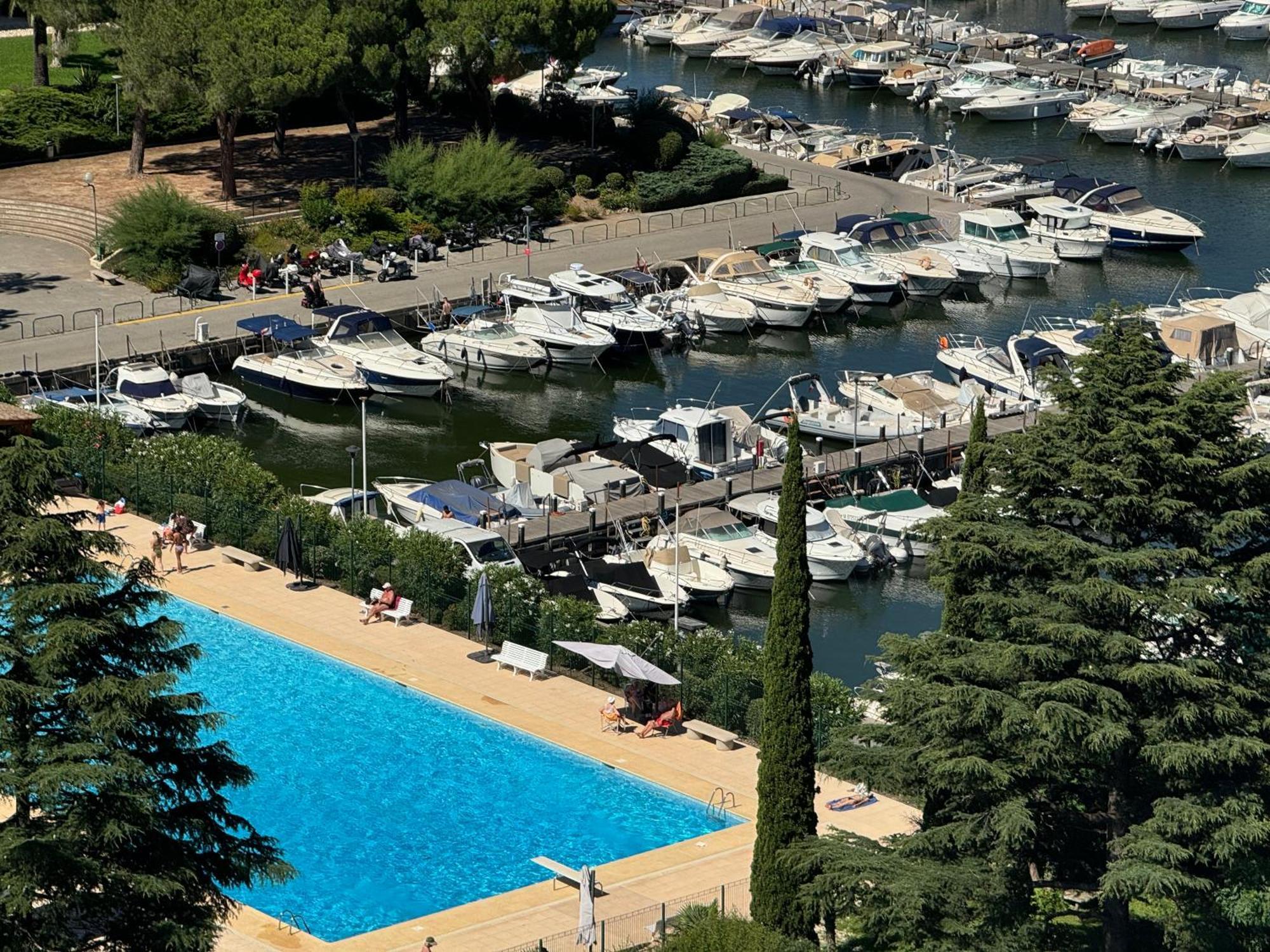 My Resid Appart Cannes Vue Marina Et Vue Montagne Mandelieu-La Napoule Exterior photo